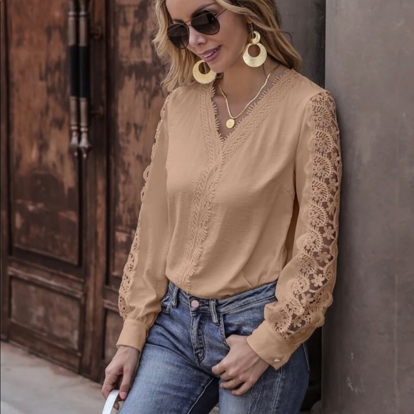 Lace Detail Blouse - Picture 5 of 7